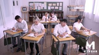 Summer heat exam-cramming session gets heated with eager student, Model TV