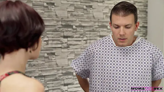 Mom Makes Us Play Nurse - S15:e3