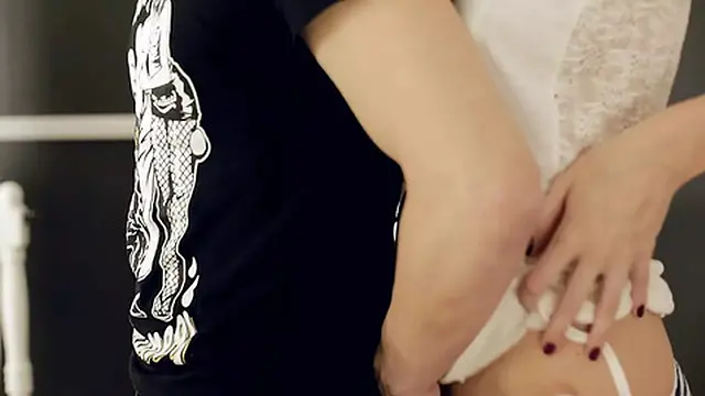 Intense allure scene 01