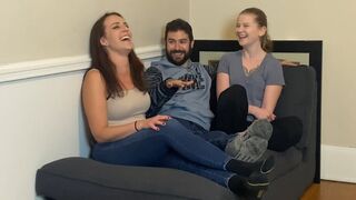 Two dudes get serviced simultaneously in graphic blow job action