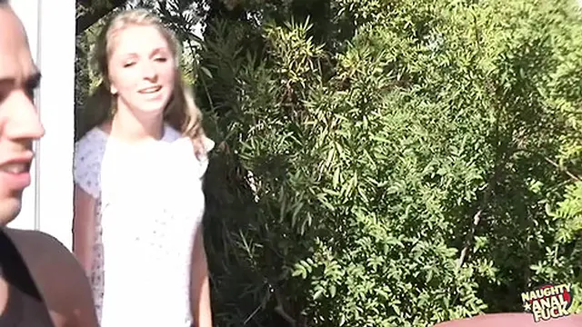 Hung neighbors give the curvy blonde milf an intense anal👌 threesome