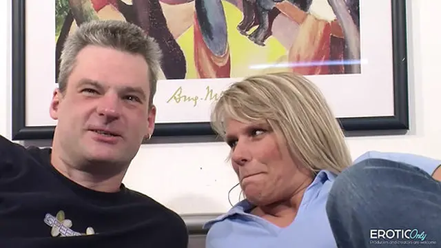 German blonde takes it to round two