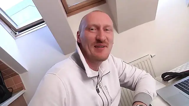 Pussy licking threesome pussy fucking um in mouth