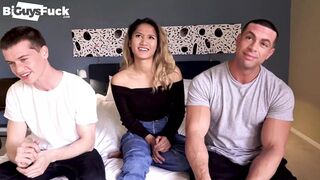 Long Dick🍆 Jock Fucks Muscular Butt🍑 & Plays with Asian Beauty