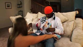 Aurora Snow Devours A Gigantic Black Dick🍆 In Her Wet Holes