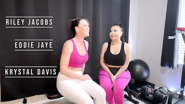 Bottomless Workout W Two Horny MILFs