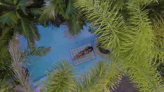 Sweetheart Getaways for Triple Pleasure