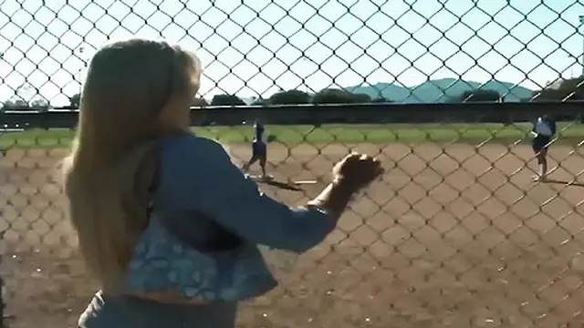 Lesbian Coach Kylie Reese Seducing Her Team With Passionate Fingerplay