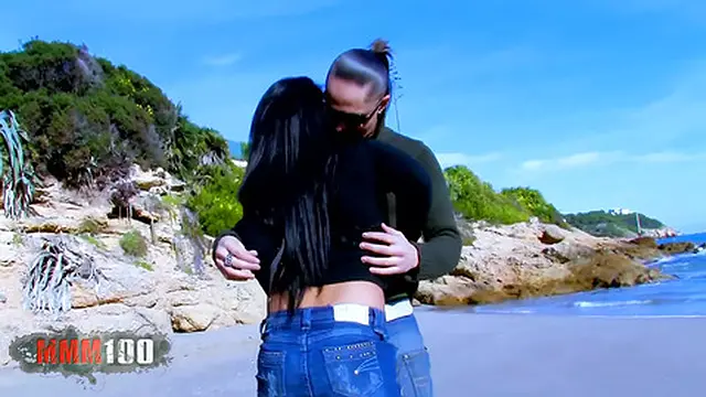 Hot Threesome on the Shore with Yesenia Rock and Jessica Bitch