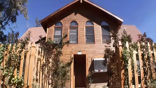 Sammie Rhodes, Mikayla Mendez, Riley Evans Have A Lesbian Threesome