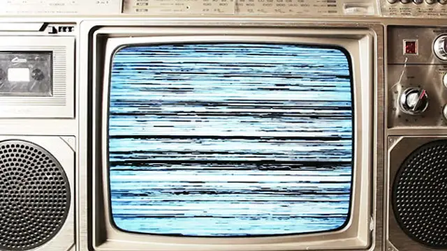 Classic retro erotic show - lucky man triad