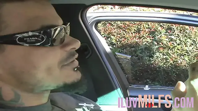 Shaved sluts in a hot trio with toys and tight pussy✌ action