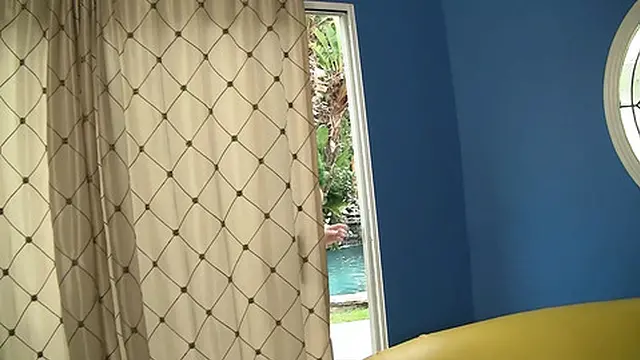 hot blonds swap cock🍆