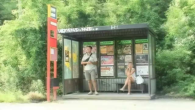 Old School Teens Savoring Big Loads in a Wild Threesome Scene