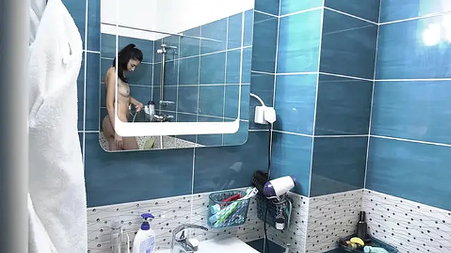 Threesome Deepthroating, Hot Babes Sharing Huge Dicks Fuck Cumshot Compilation