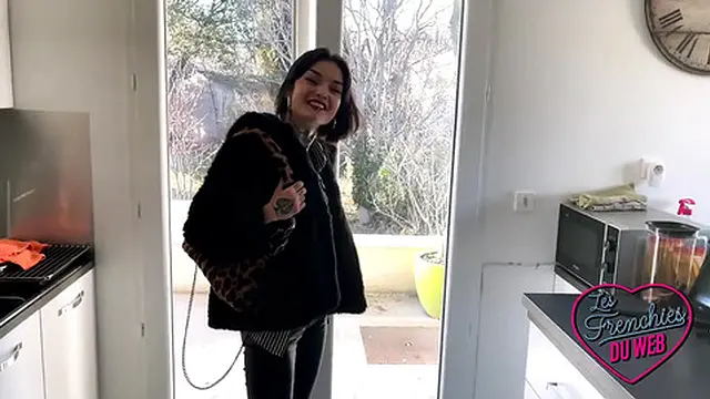 Manea and Crystal, Two Naughty Lesbians Who Like to Eat Cock