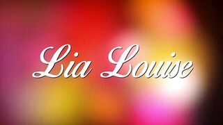 Big ass blonde enjoying in threesome doctor fuck