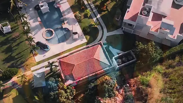 lesbian scissor night GGmansion