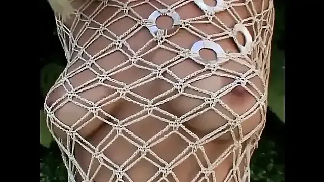 The wonderful boobs of a hot sexy blonde girl