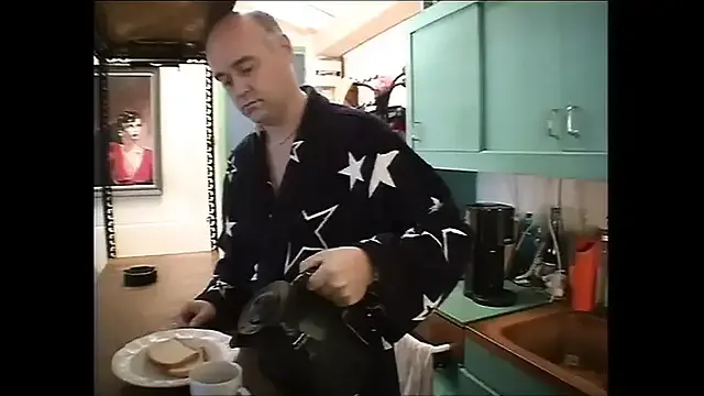 Mature Black HOT MOM devours member in a filthy smash session