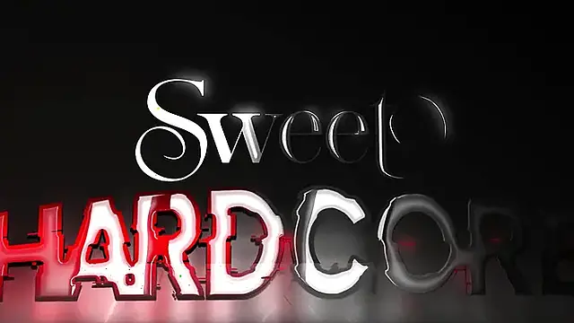 Naughty redhead Ginger Smith meets Lary Lacerda for a steamy hookup 