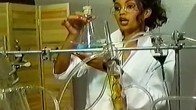 Black 21yo gets double action from two dicks