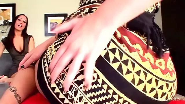 Two Brunettes Savor Each Other′s Touch Before Swapping His Hard Pole