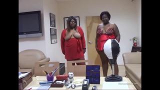 Twisted Thugsters Flapping Ebony Pies on Sterling Prick